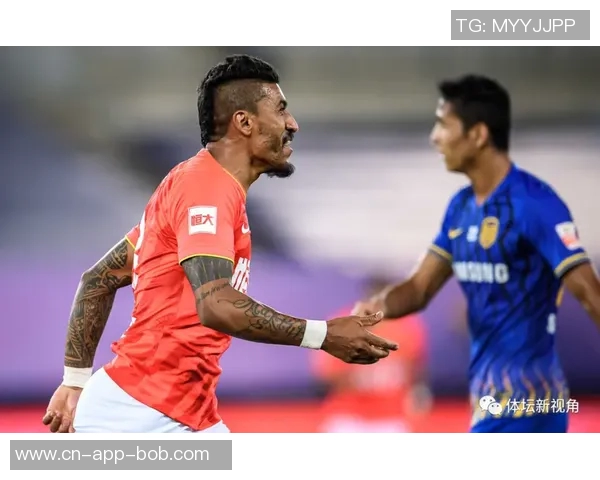 诺伊尔反思失球原因：错误决定与第二落点的失误分析